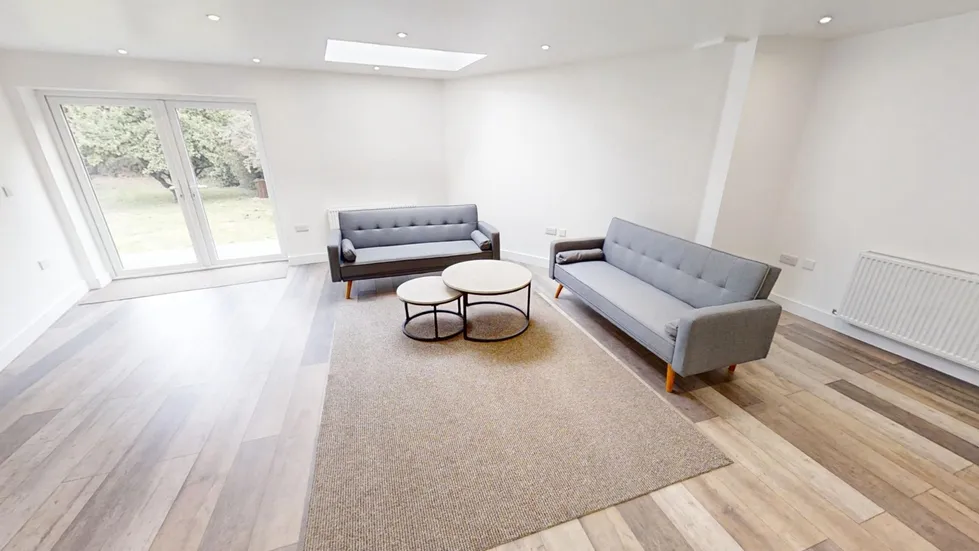 Room Beech Grove in Guildford