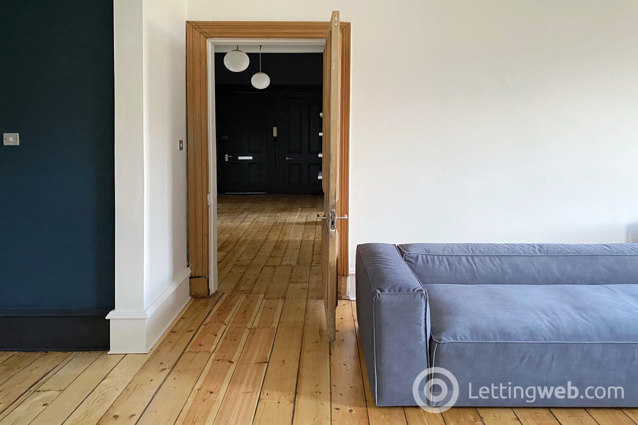 Flat Sauchiehall Street in Glasgow