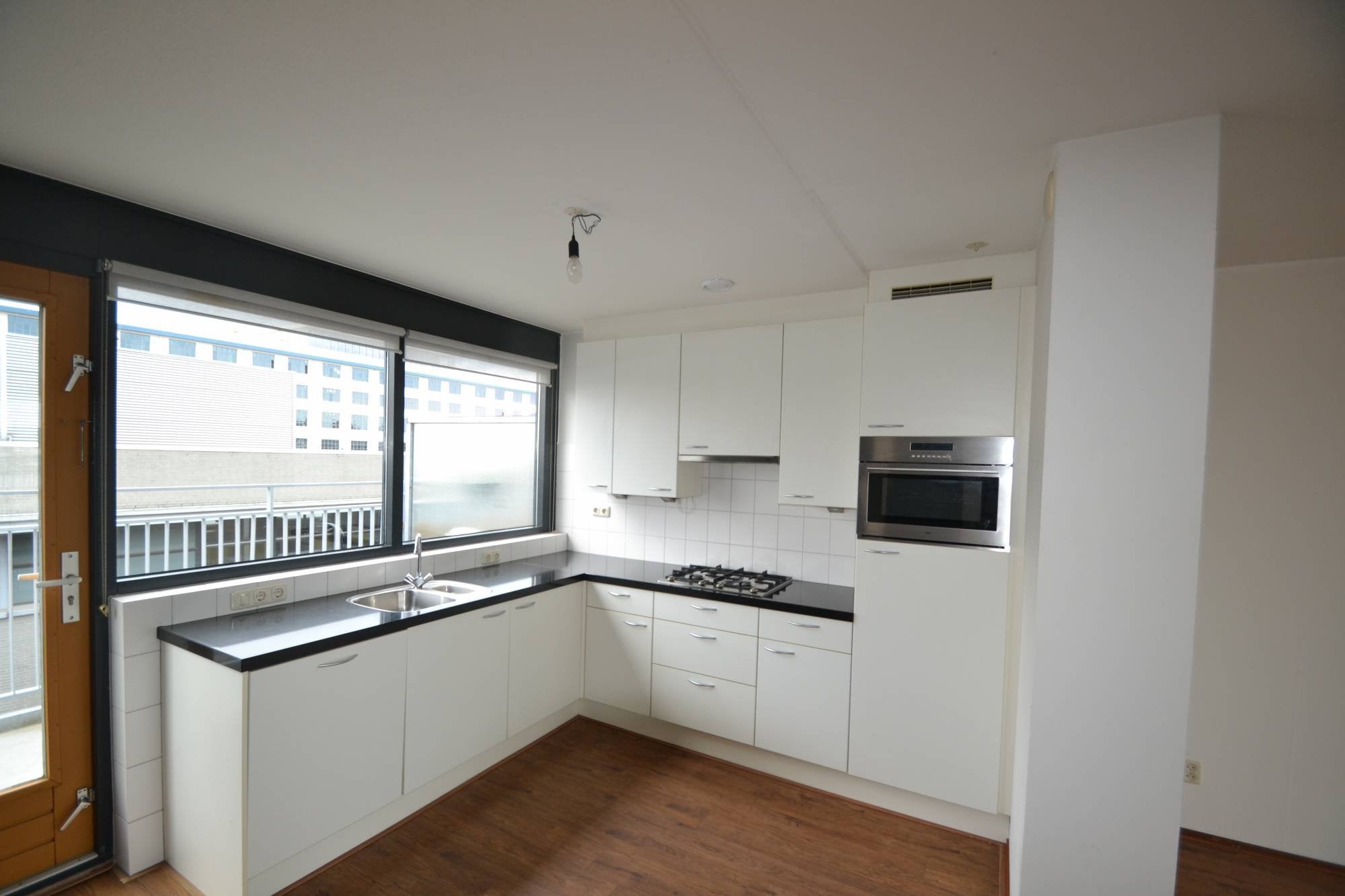 Woning te huur: Maasboulevard, Maastricht