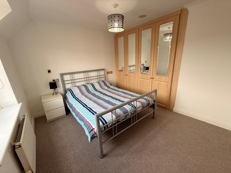 Room Rosseter Close in Chelmsford