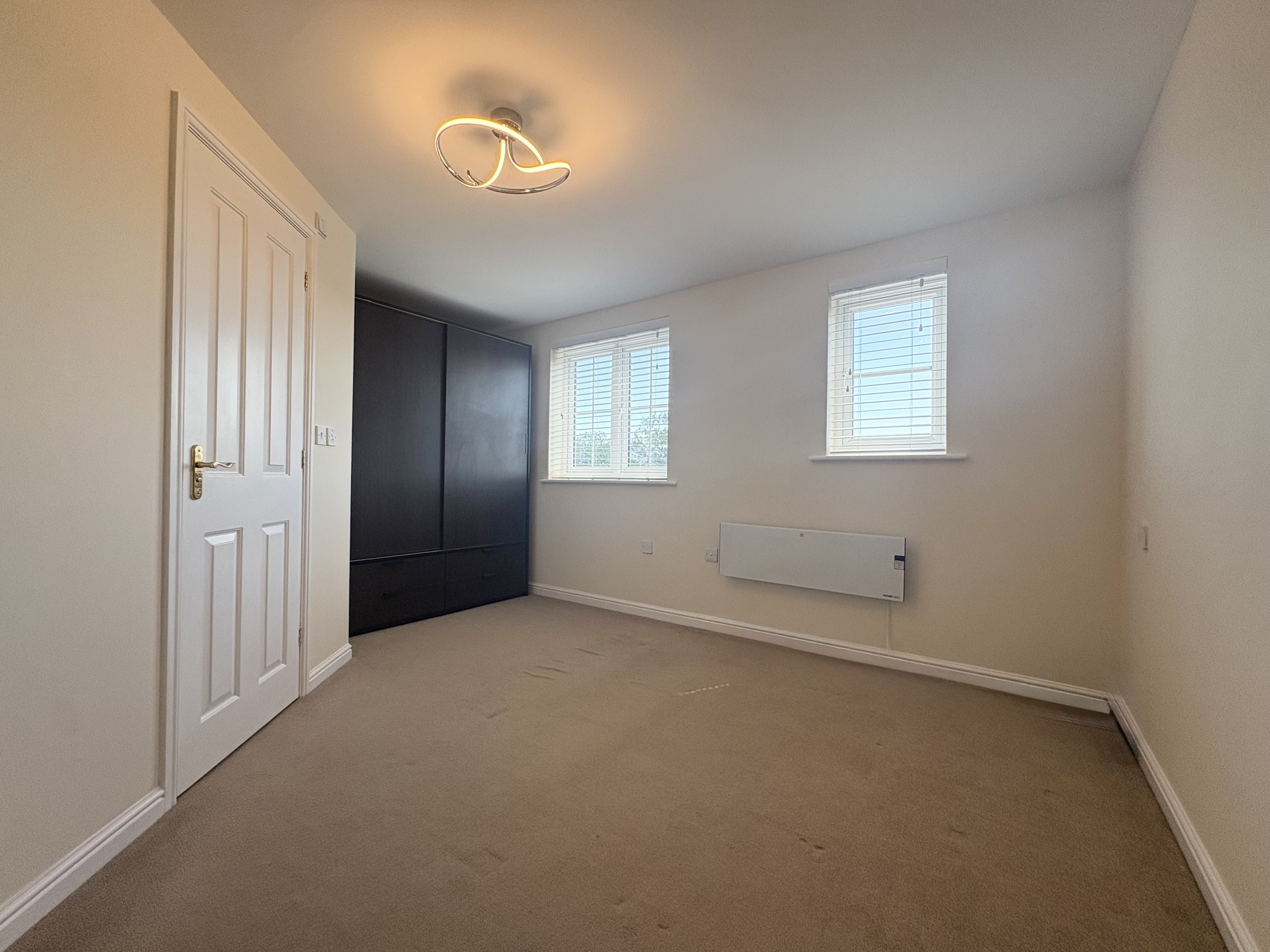 Flat Chadwick Way in Southampton