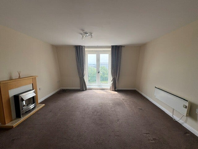 Flat Chadwick Way in Southampton