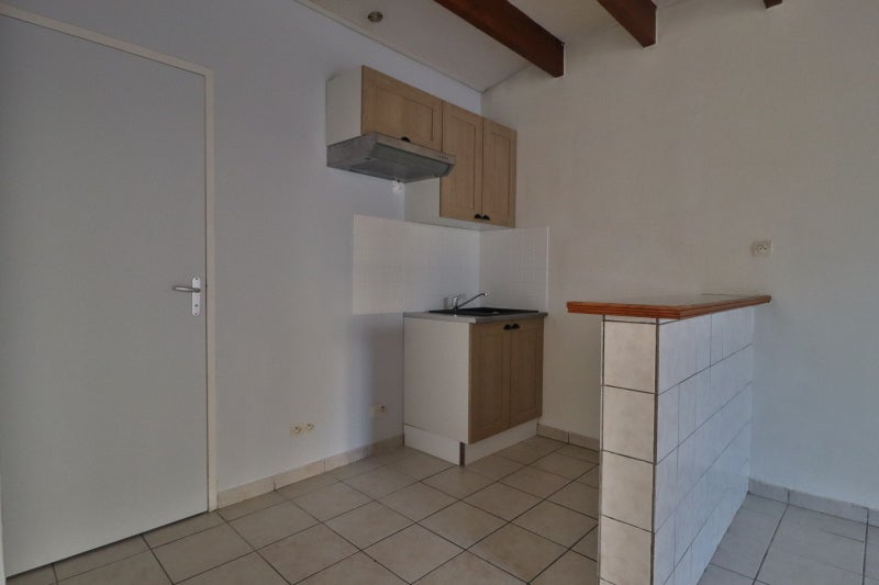 Appartement Rue Voltaire à Saint-Julien-les-Villas