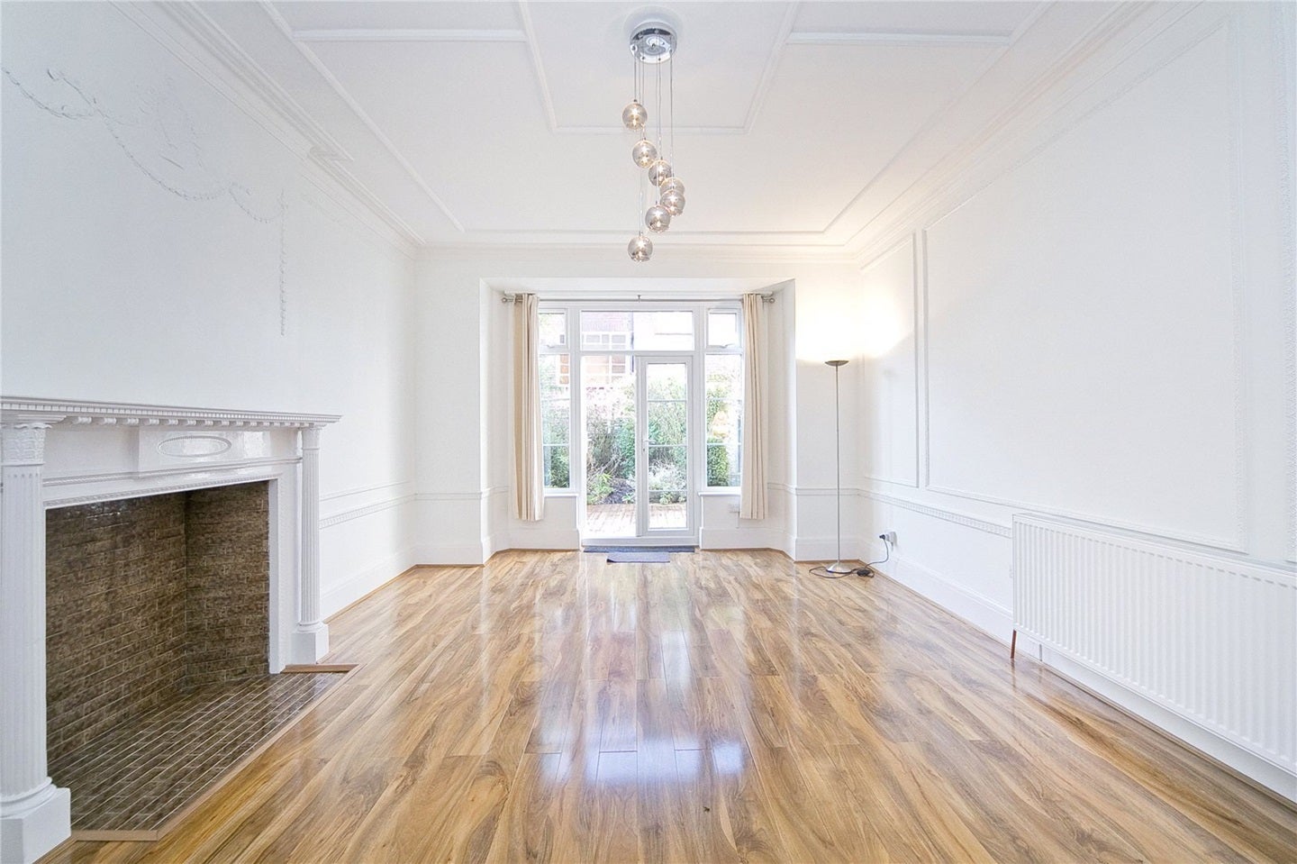Flat Kingscroft Road in Greater London