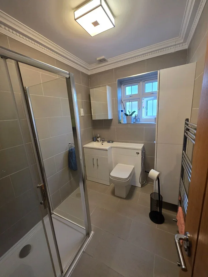 Room Rushcroft Road in Greater London