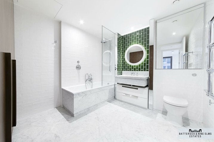 Flat New Union Square in Greater London