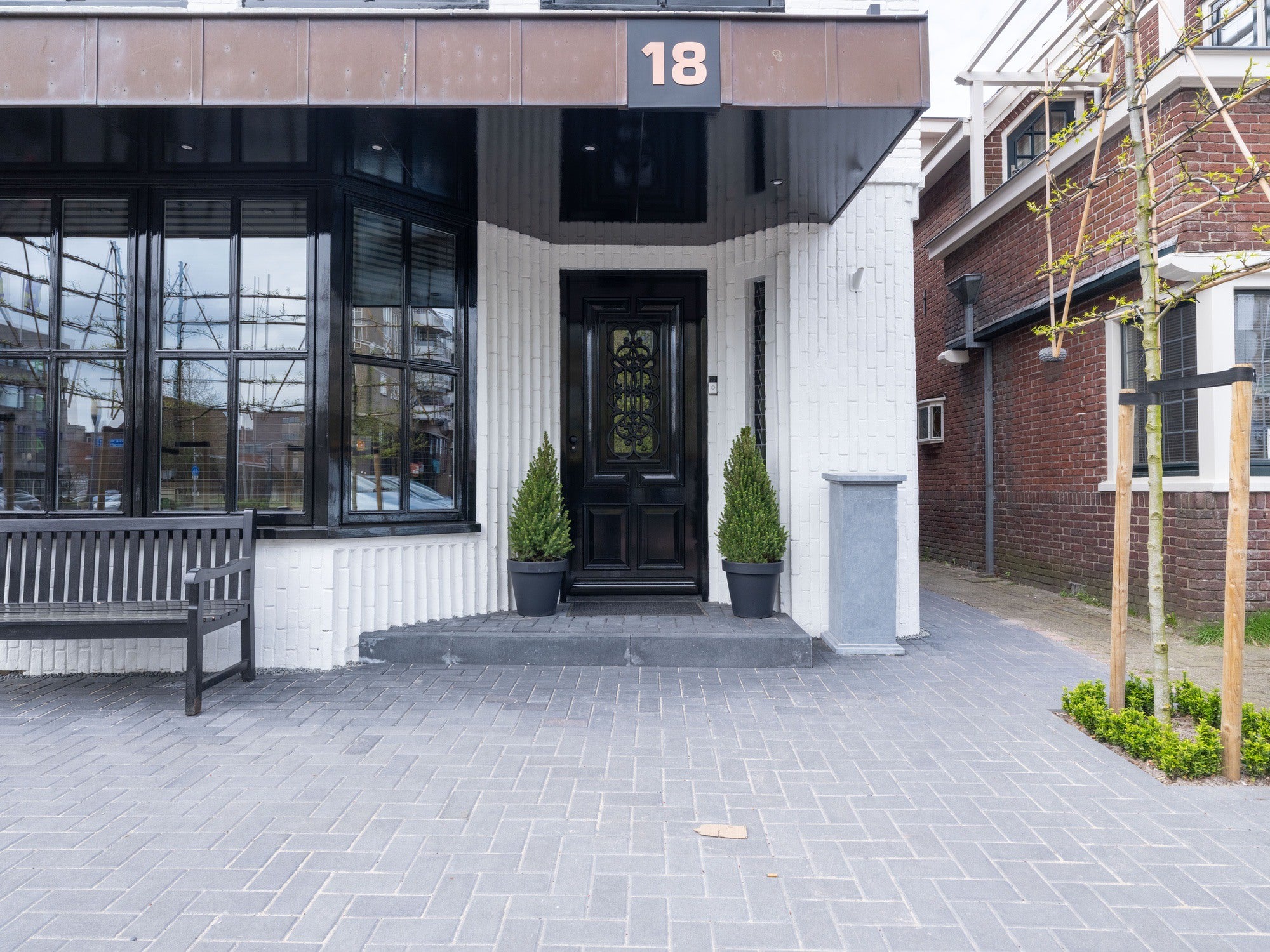 Twee-onder-één-kap te koop: Burgemeester Wuiteweg 18, Drachten