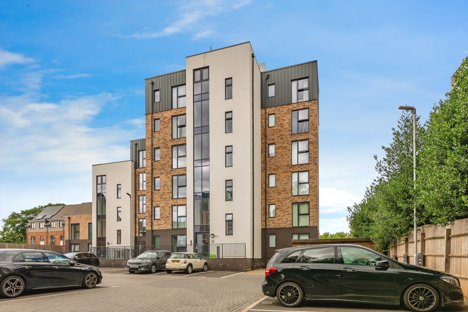 Flat Poppy Close in Rushcliffe