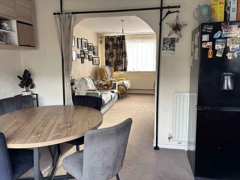 House West Woodside in Greater London