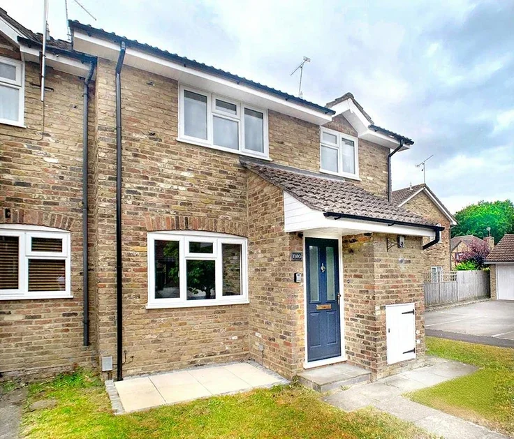 House Coriander Close in Rushmoor