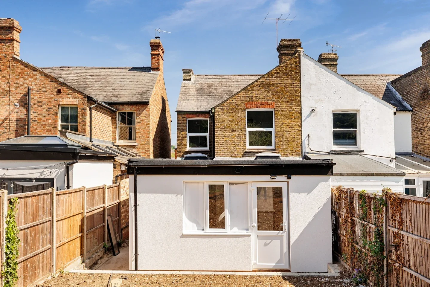 Flat Weymouth Street in Dacorum