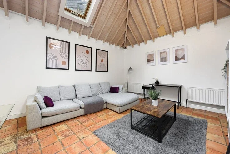 Flat Fullwood's Mews in Greater London