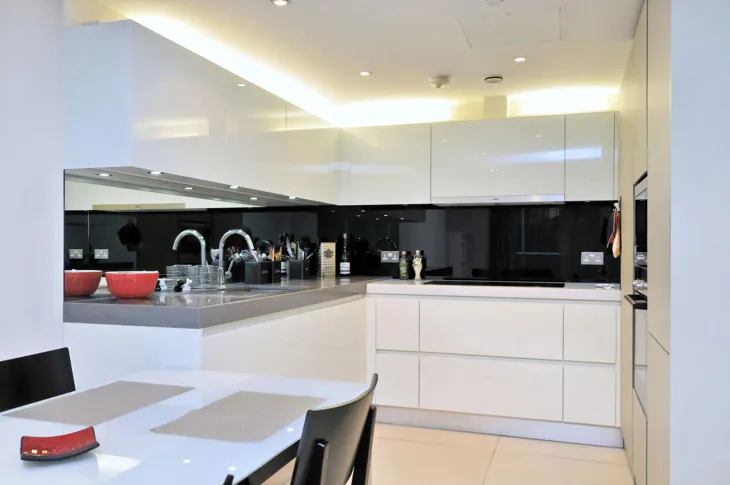 Flat Britannia Walk in Greater London