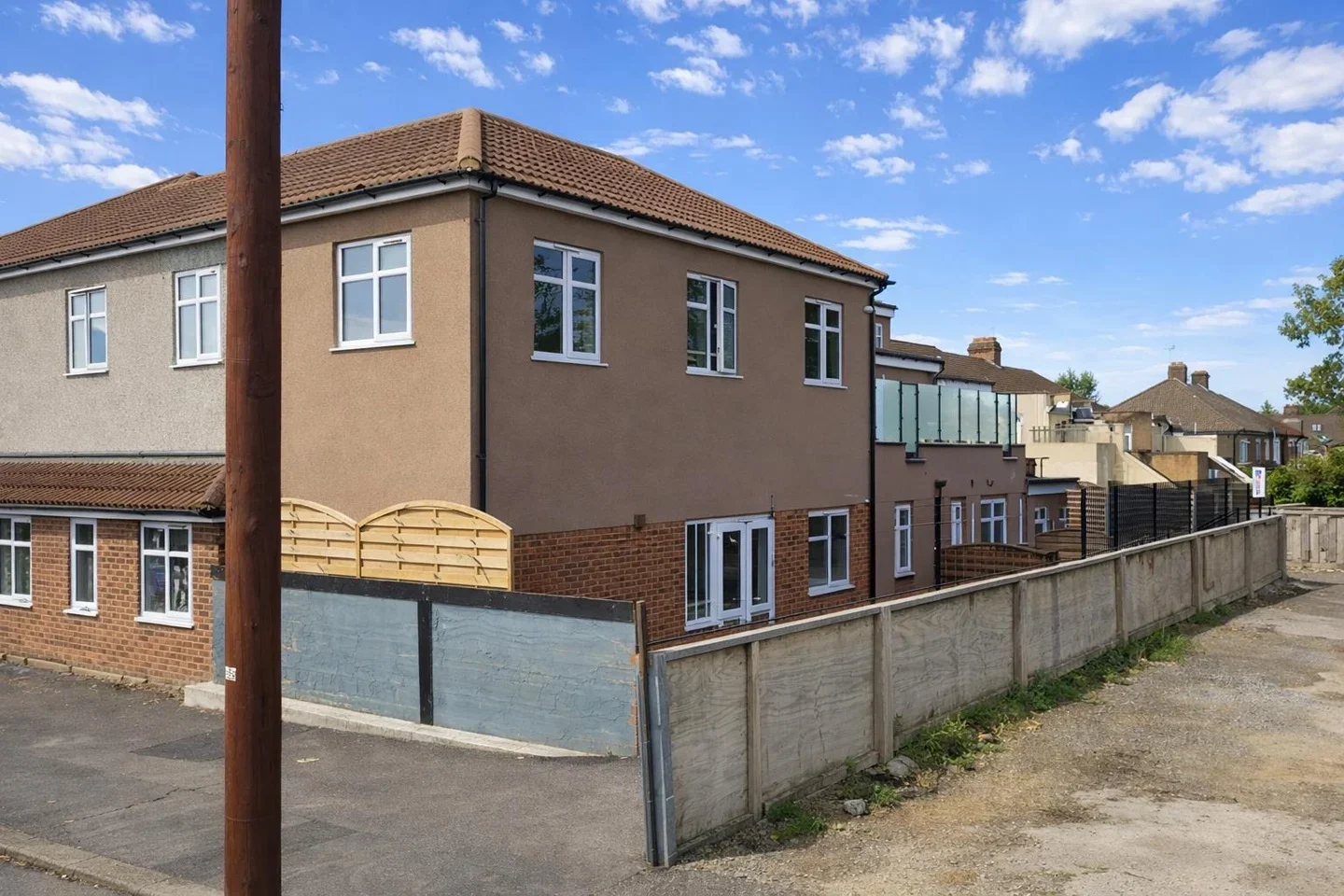 Flat Purbeck Road in Greater London