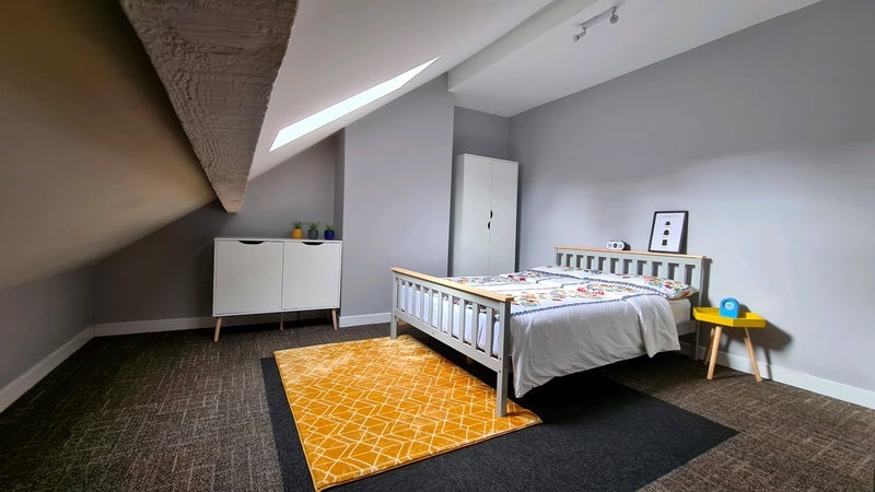Room Mafeking Grove in Leeds