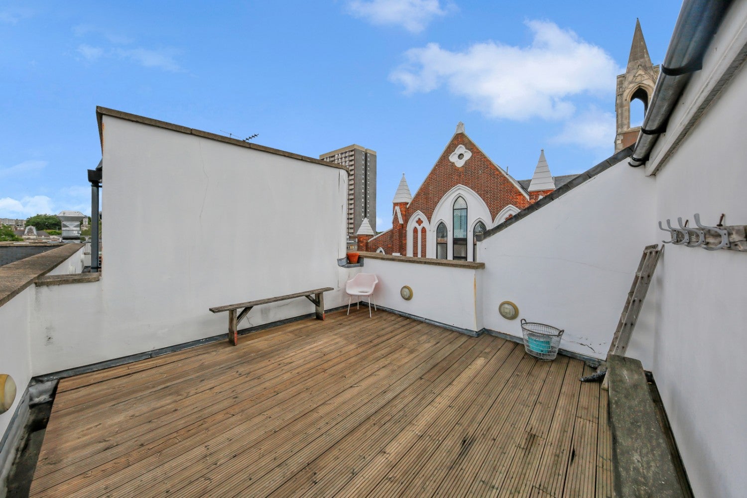 Flat Bethnal Green Road in Greater London