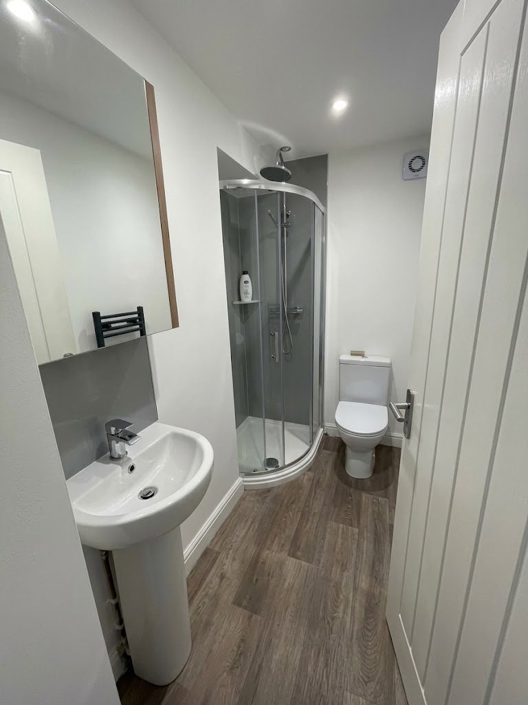 Flat Mount Pleasant in Swansea