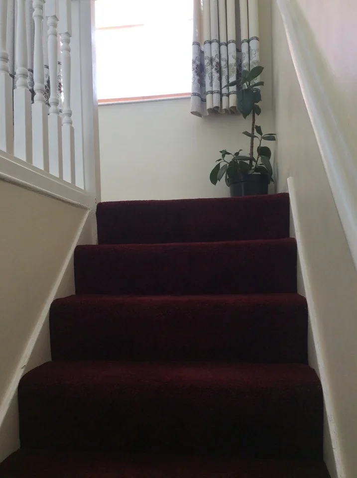 Room Ferryhills Close in Three Rivers