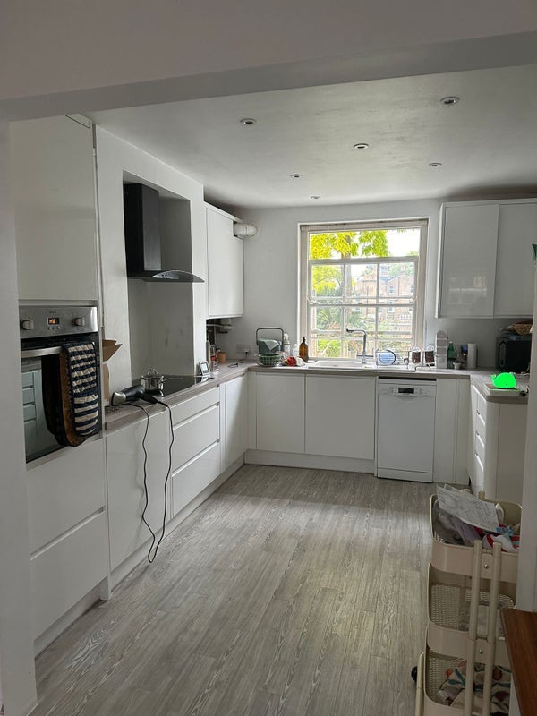 Room Rokeby Road in Greater London