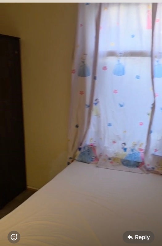 Room Outram Road in Greater London
