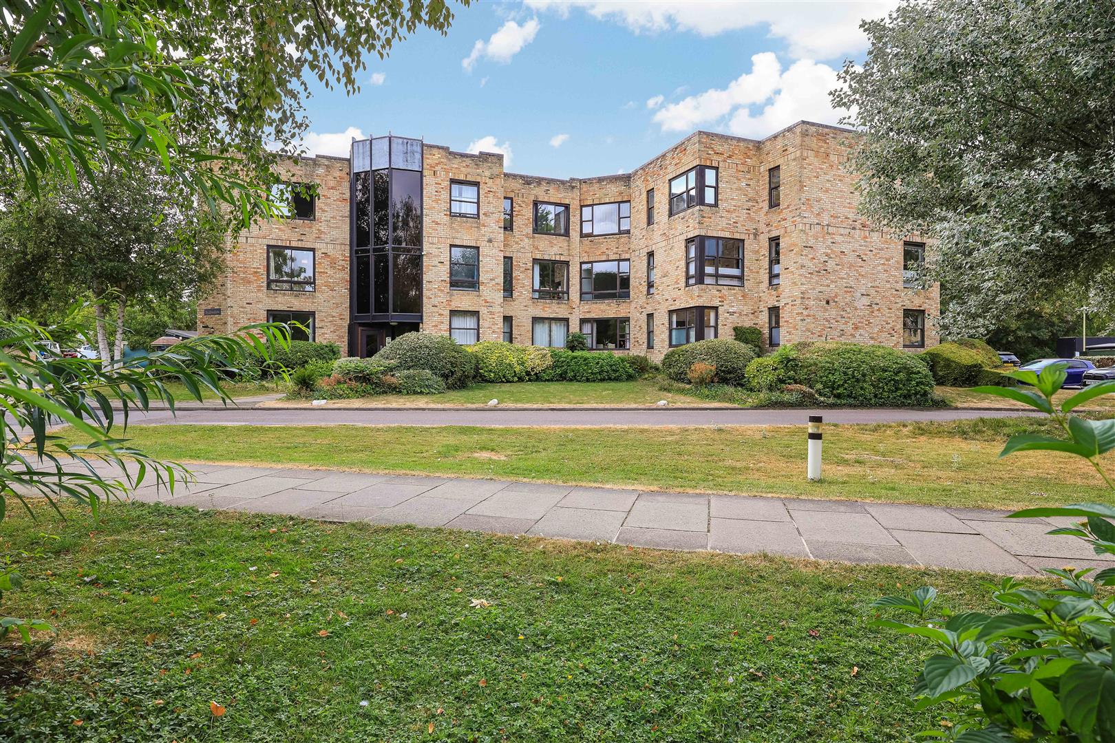 Flat Midsummer Meadows in Cambridge