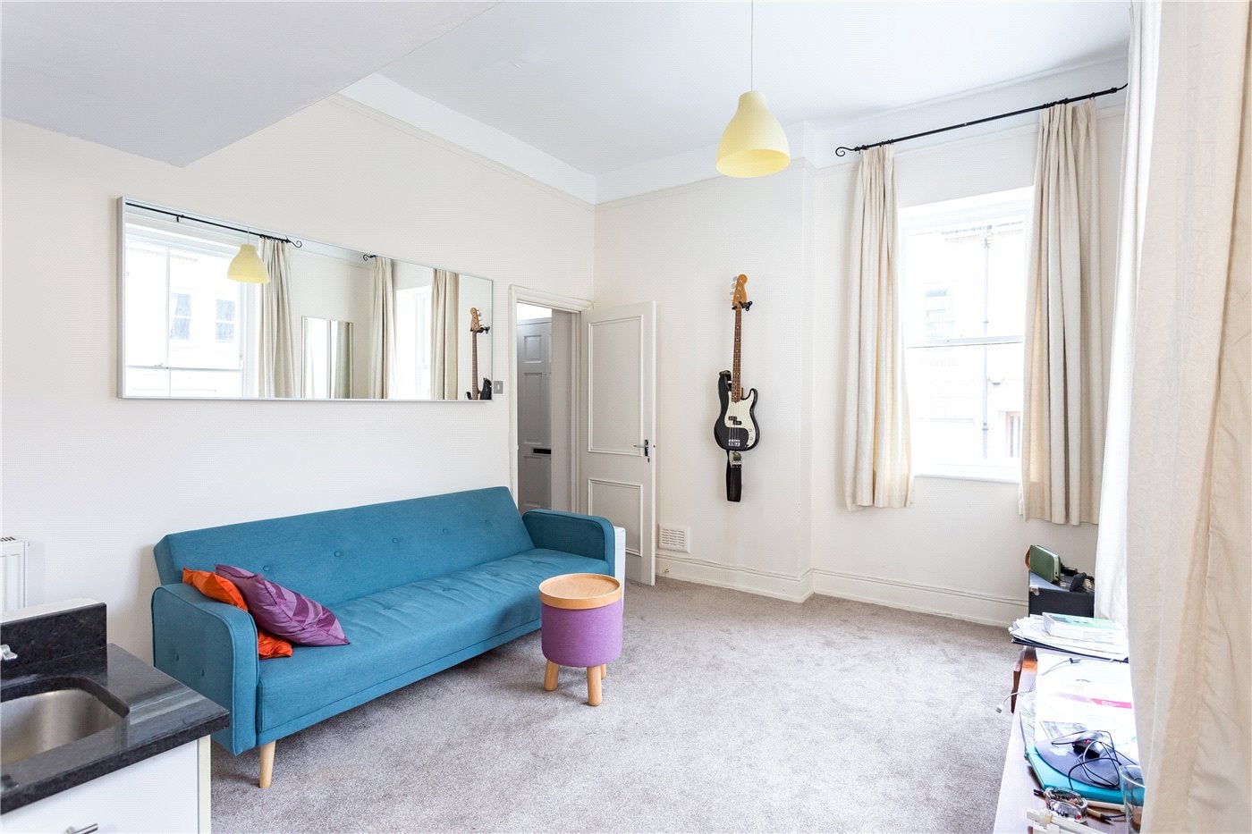 Flat Wallace Road in Greater London