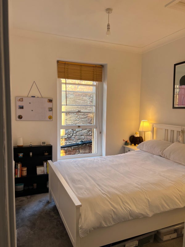 Flat Beaufort Road in Bristol