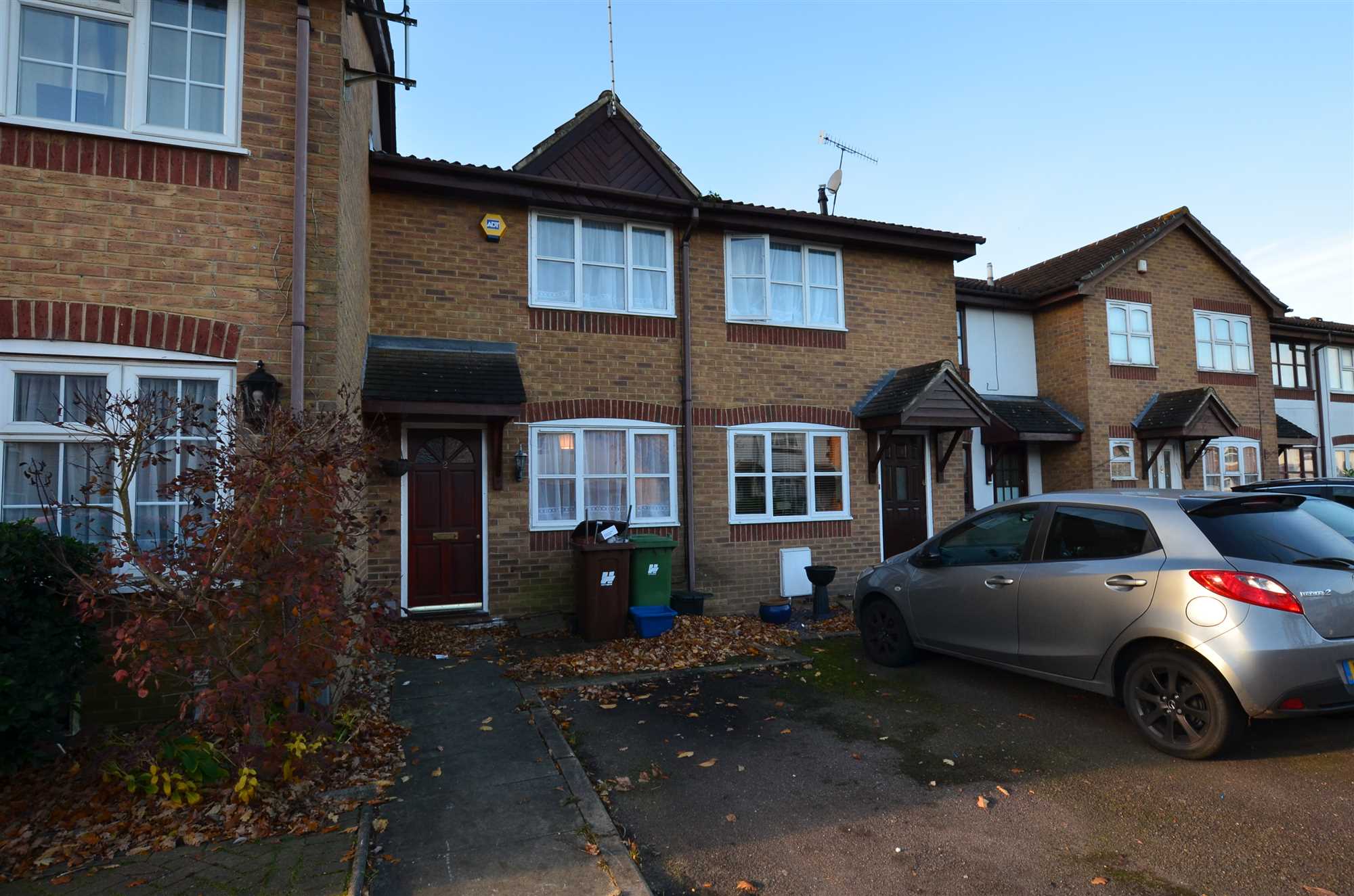 House Theobald Street in Hertsmere