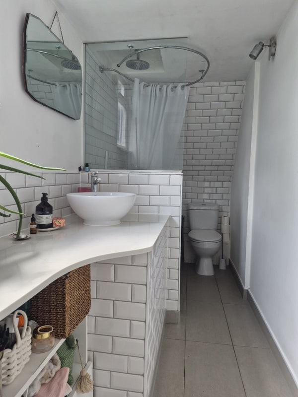Room Camden Road in Greater London