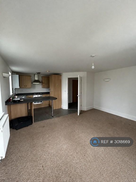 Flat Clatterford Road in Carisbrooke
