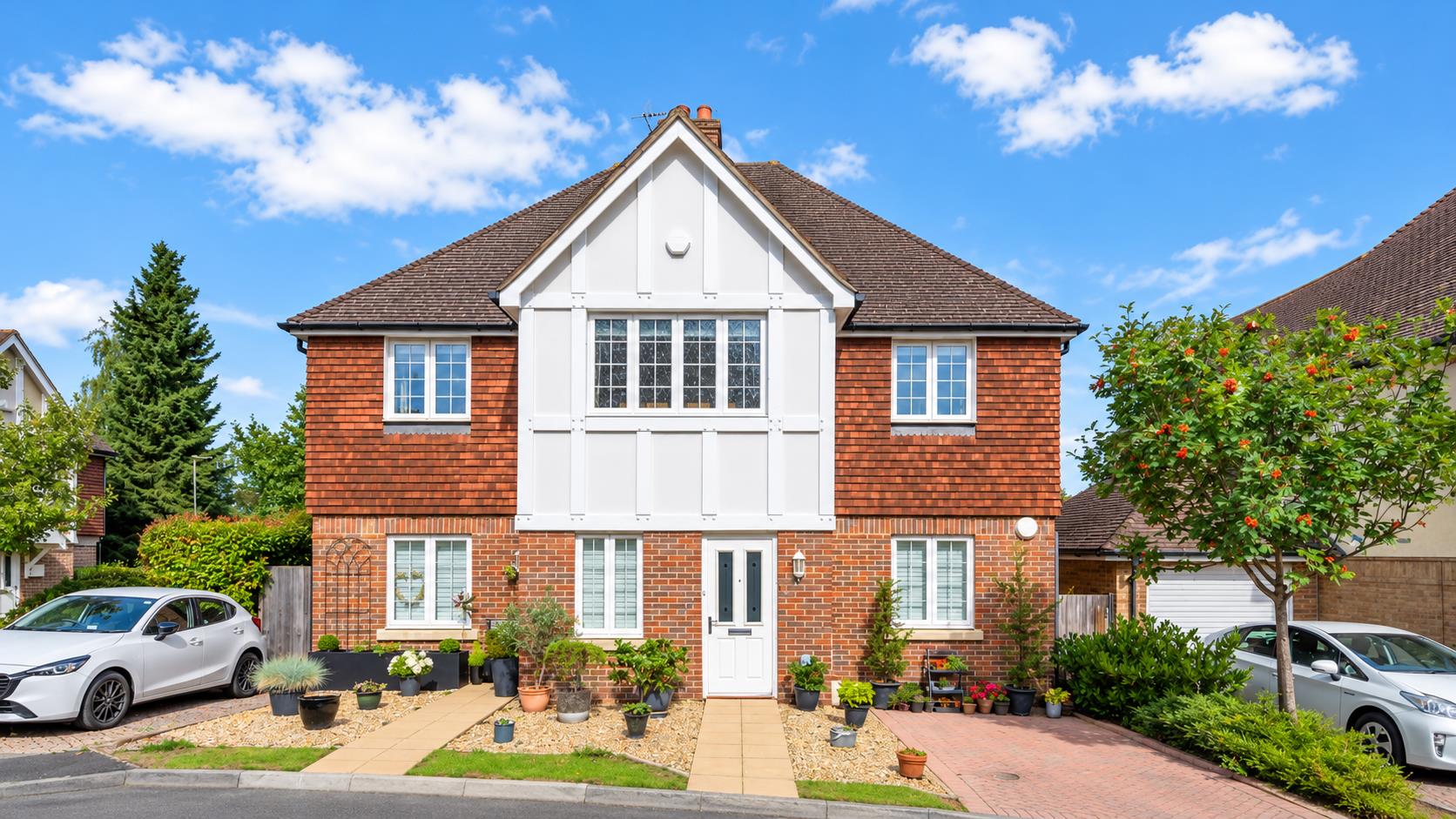 Flat Birches Close in Epsom