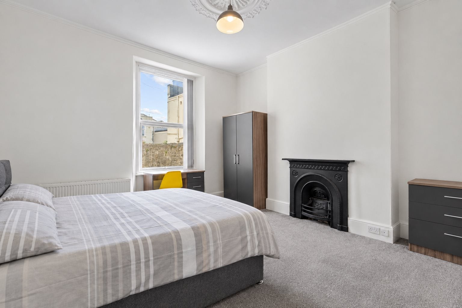 Room Mildmay Street in Plymouth