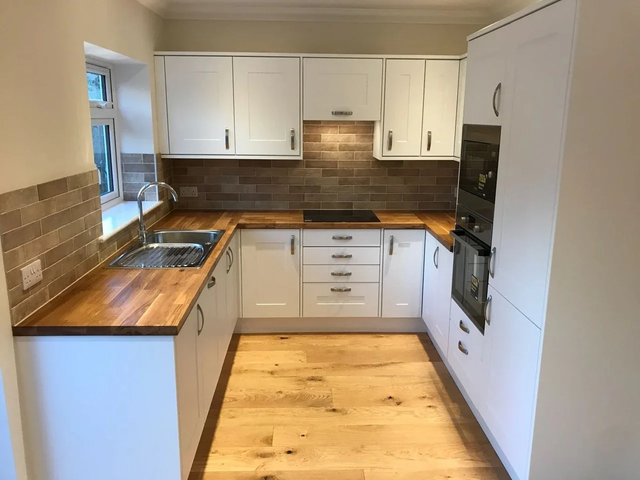 House Oak Avenue in Greater London