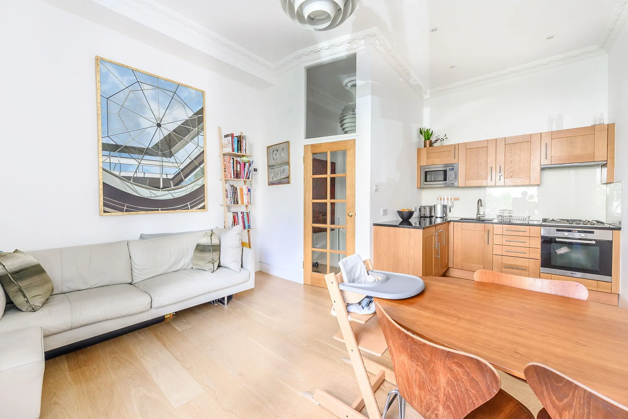 Flat Rutland Gate in City of Westminster