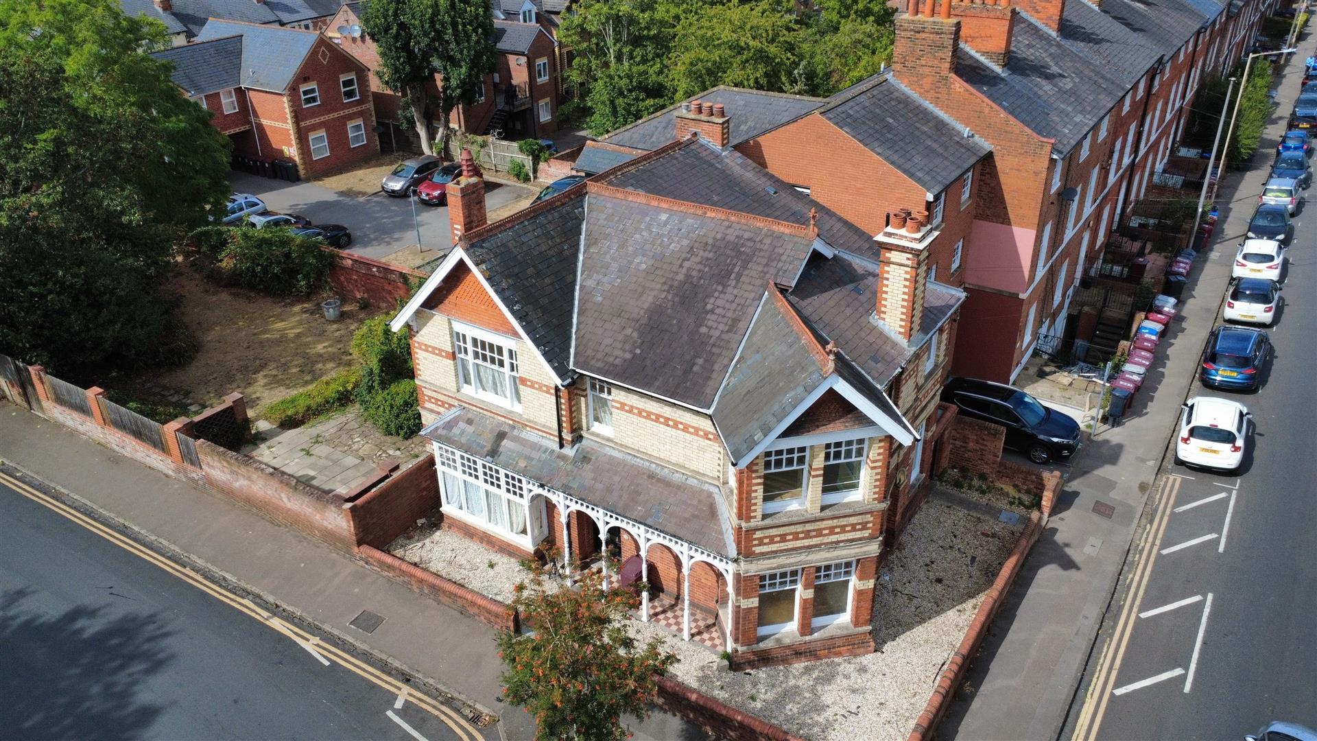 House Baker Street in Reading