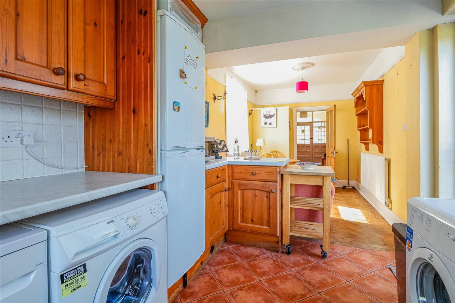 Flat Windermere Avenue in Cardiff