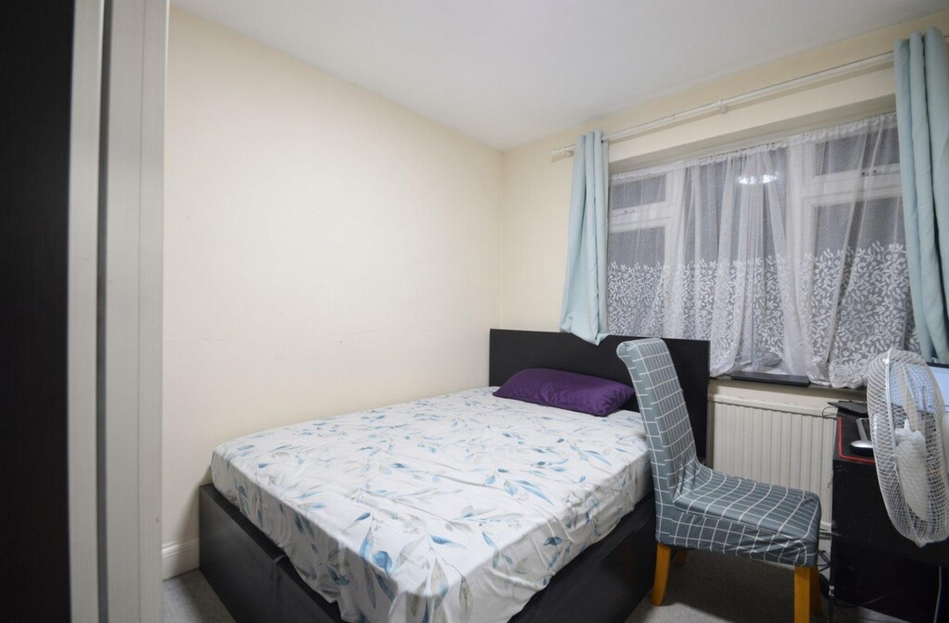Flat Watermead in Greater London