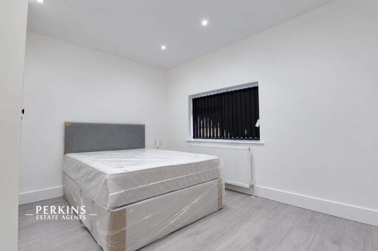 Flat The Broadway in Greater London