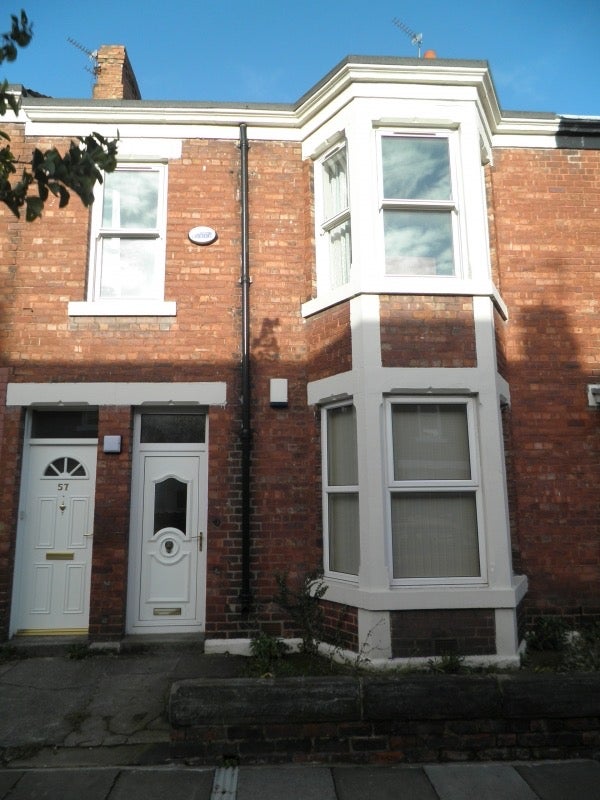 Flat Balmoral Terrace in Newcastle upon Tyne