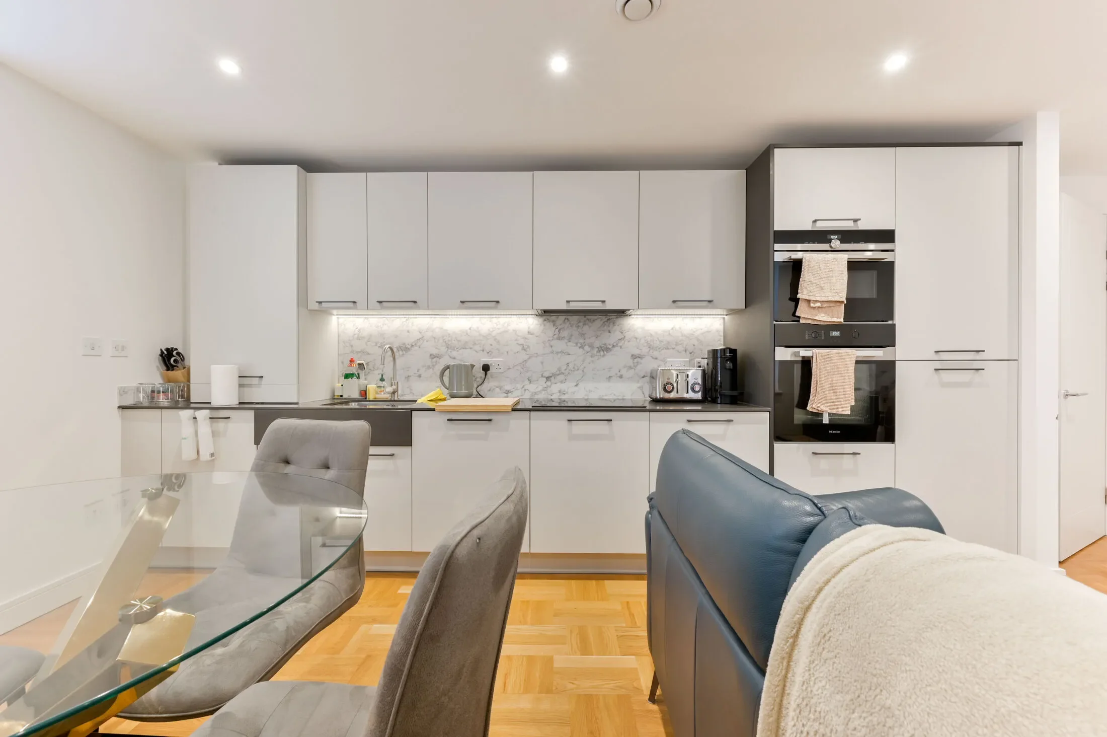 Flat Lisgar Terrace in Greater London