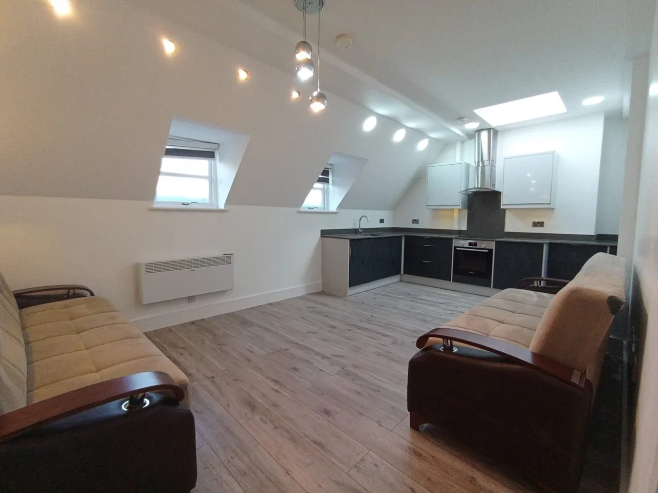 Flat Crossbrook Street in Cheshunt