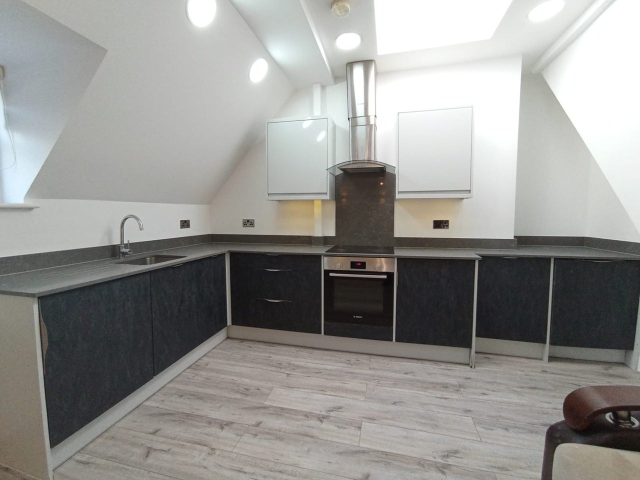 Flat Crossbrook Street in Cheshunt