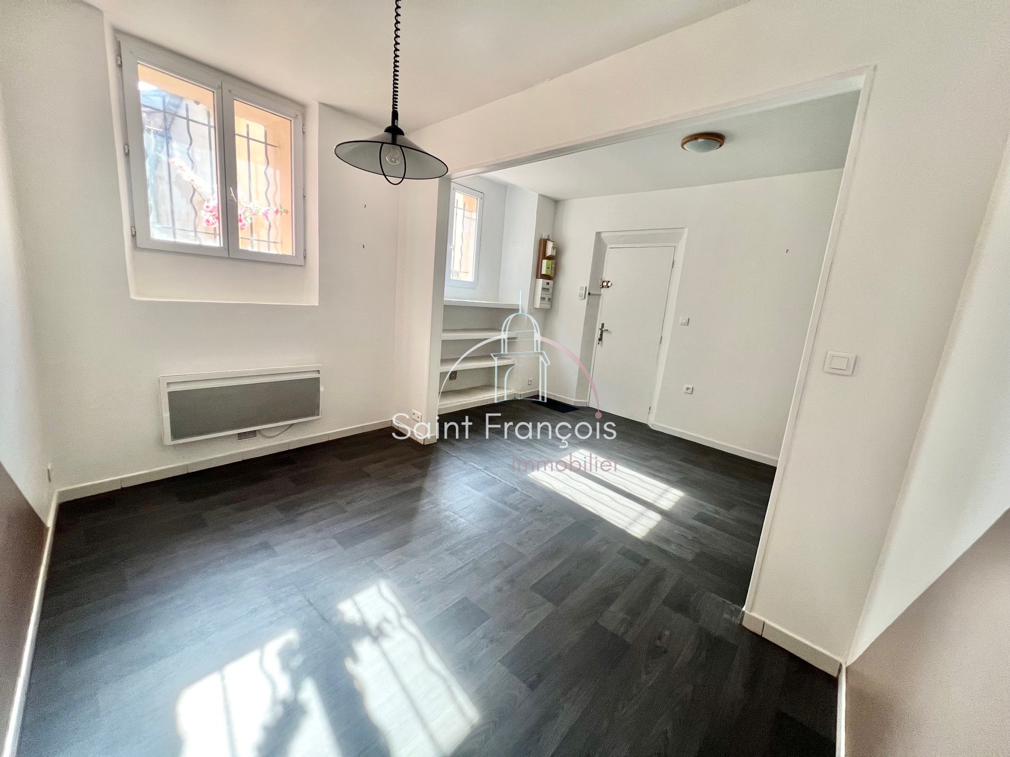 Appartement Rue Valère Paulin à Fréjus