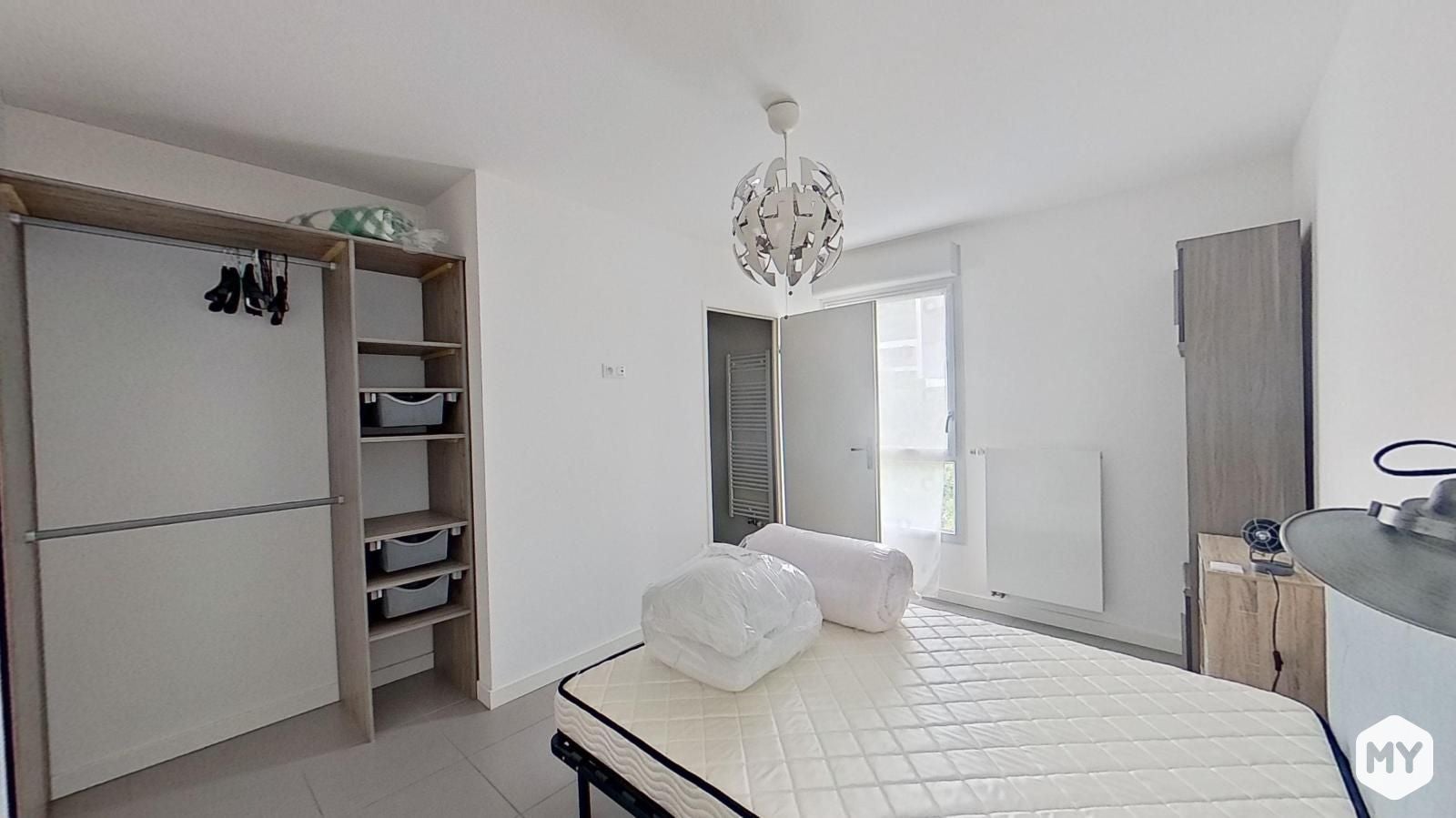 Flat Rue Jean Monnet in Clermont-Ferrand