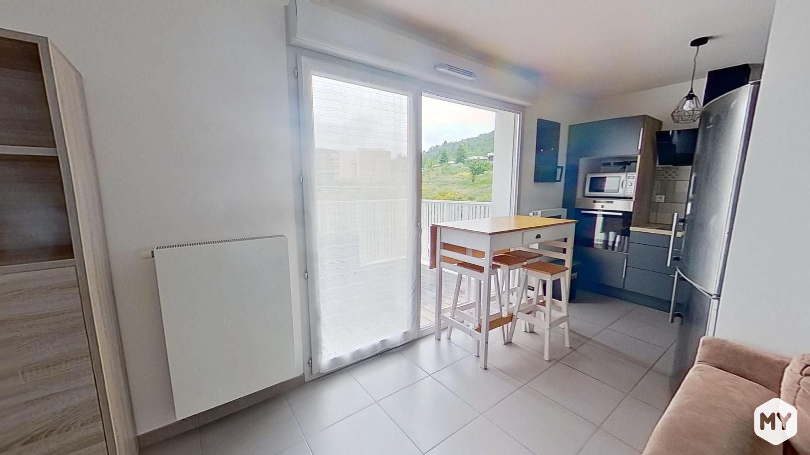 Flat Rue Jean Monnet in Clermont-Ferrand