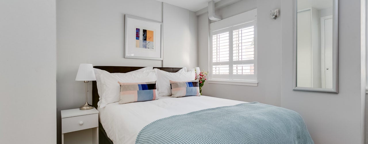 Flat Sloane Avenue in Greater London
