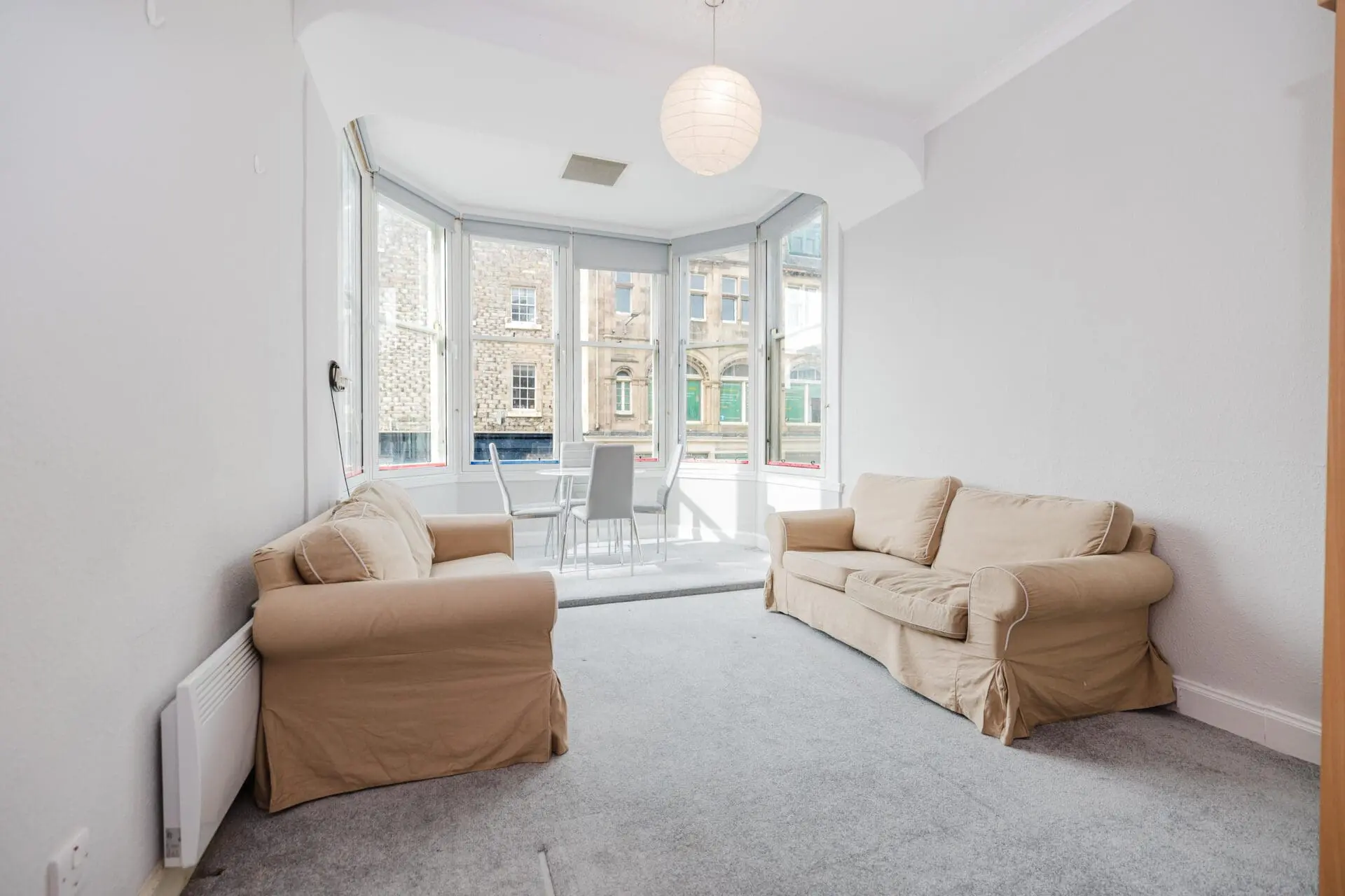 Flat Nicolson Street in City of Edinburgh