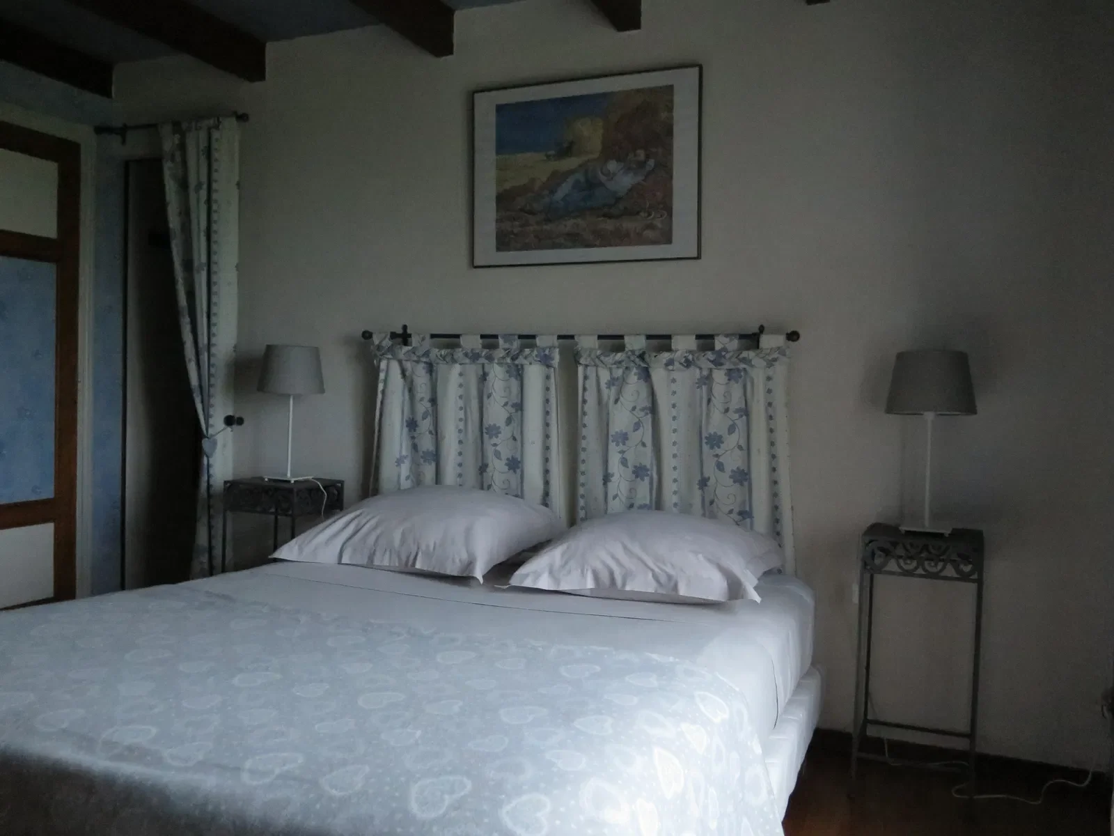 Room Rue du Centre in Athée