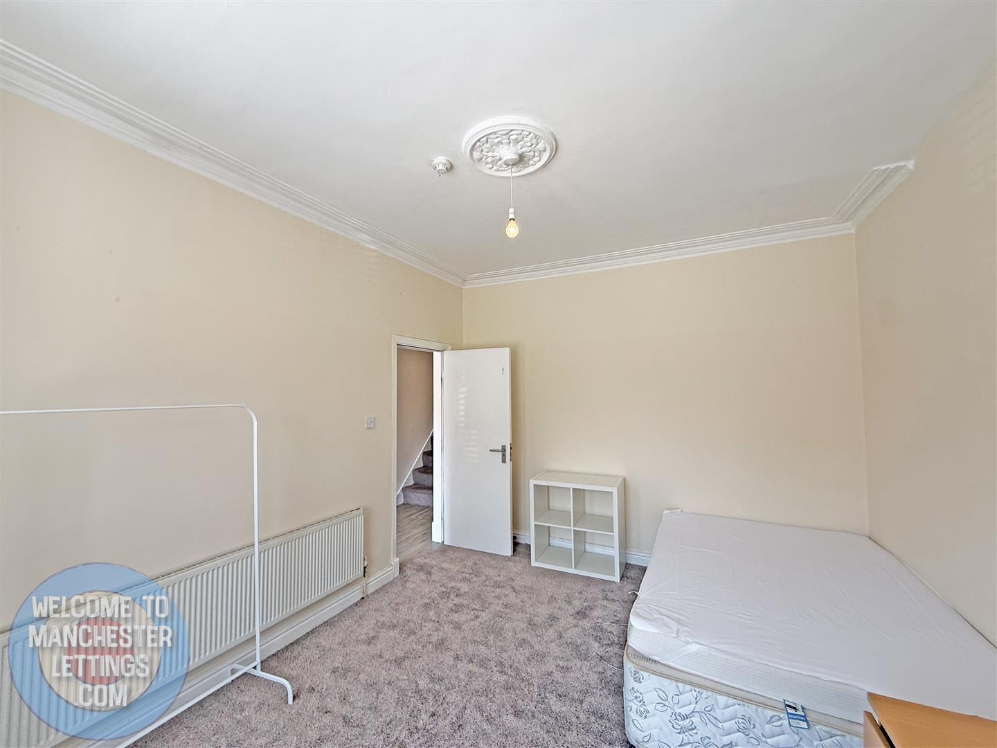Room Talbot Road in Manchester