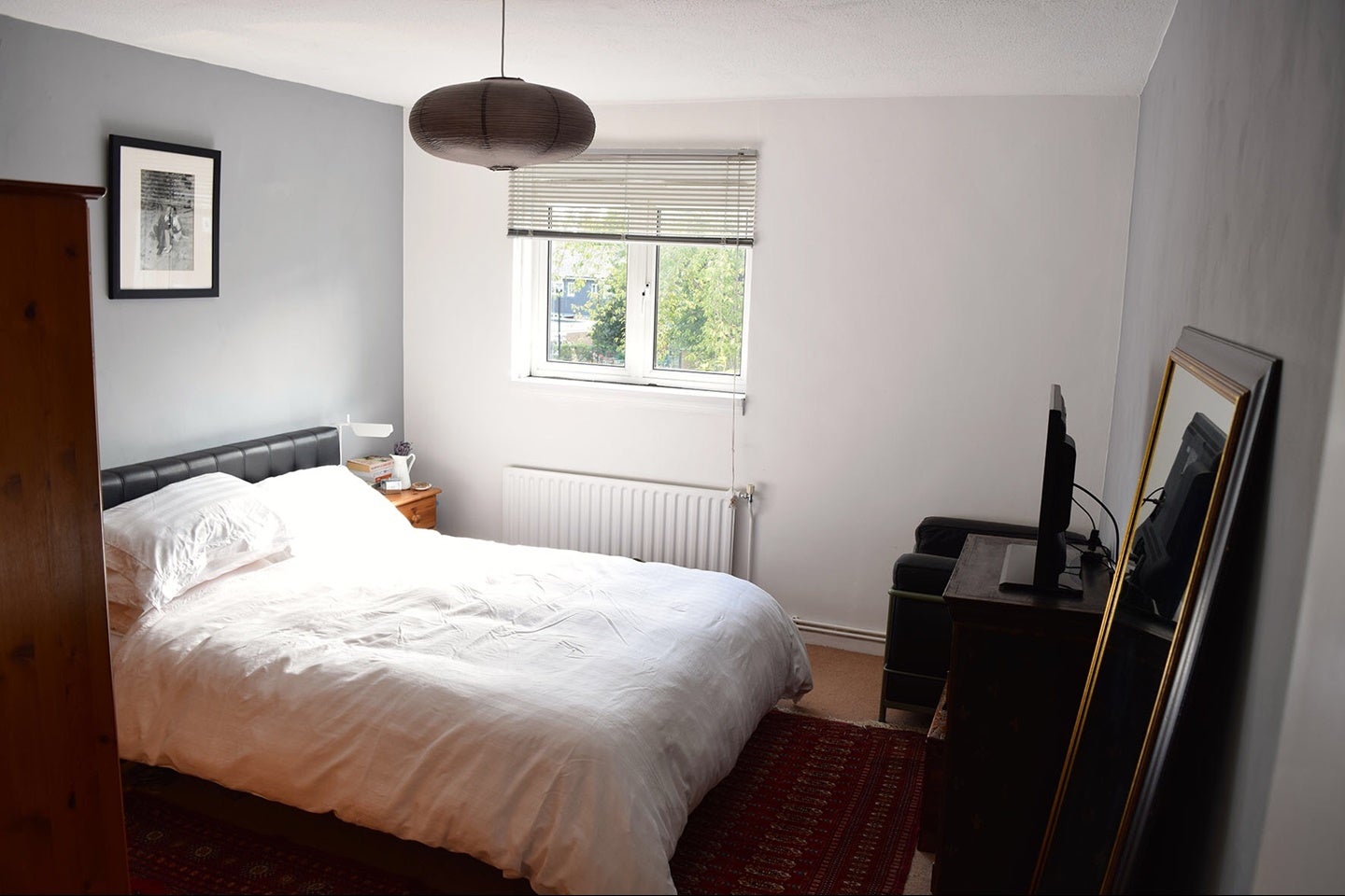 House Hungerford Road in Greater London